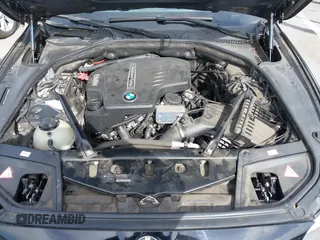 2013 BMW 5 Series 528i with VIN WBAXG5C52DDY32806, listed as a IAAI auction lot 41933388 with 92,360 mi miles and . Bid and sale history available at carsss.com. Image 10.