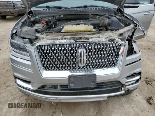 2020 Lincoln Navigator with VIN 5LMJJ2NT0LEL09760, listed as a Copart auction lot 86628254 with 118,733 mi miles and Salvage title. Bid and sale history available at DreamBid. Image 12.
