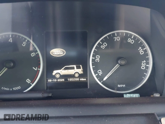 2015 Land Rover LR4 HSE with VIN SALAG2V65FA753110, listed as a IAAI auction lot 41549015 with 185,288 mi miles and . Bid and sale history available at DreamBid. Image 14.