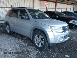 2006 Suzuki Grand Vitara Luxury with VIN JS3TE947X64100359, listed as a IAAI auction lot 41327709 with 151,870 mi miles and . Bid and sale history available at DreamBid. Image 1.