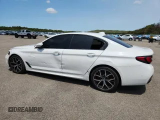 2022 BMW 5 Series 540i xDrive with VIN WBA73BJ06NWX52108, listed as a Copart auction lot 58770025 with 29,719 mi miles and Salvage title. Bid and sale history available at DreamBid. Image 2.