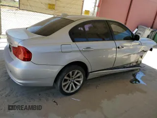 2011 BMW 3 Series 328i с VIN WBAPH5G52BNM78431, выставлен на аукционе Copart как лот 62295514 с пробегом 161 162 миль миль и Списание • Salvage title. История ставок и продаж доступна на DreamBid. Изображение 3.