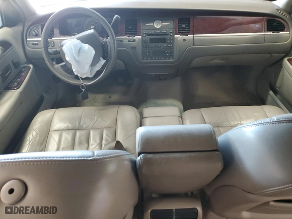 2005 Lincoln Town Car Signature with VIN 1LNHM81W95Y656341, listed as a Copart auction lot 45474405 with 0 mi miles and Salvage Title. Bid and sale history available at carsss.com. Image 8.