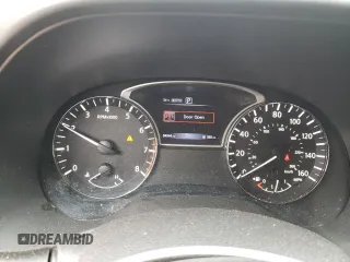 2018 Nissan Pathfinder S z VIN 5N1DR2MM6JC670681, wystawiony jako Copart lot #51574205 z przebiegiem 84 044 mil mil oraz Szkoda całkowita • Salvage title. Historia ofert i sprzedaży dostępna na DreamBid. Obrazek 9.