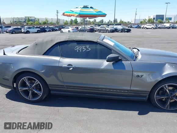 2011 Ford Mustang V6 with VIN 1ZVBP8EMXB5159478, listed as a IAAI auction lot 42609933 with 220,282 mi miles and . Bid and sale history available at DreamBid. Image 14.