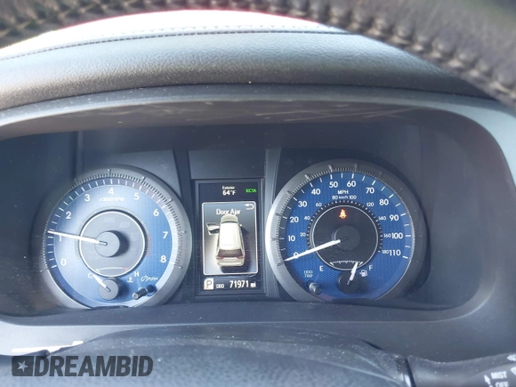 2020 Toyota Sienna XLE Auto Access Seat with VIN 5TDYZ3DCXLS031692, listed as a IAAI auction lot 42138270 with 71,971 mi miles and . Bid and sale history available at DreamBid. Image 7.