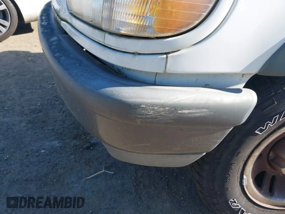 1998 Ford Explorer с VIN 1FMYU22E3WUD03895, выставлен на аукционе IAAI как лот 41376811 с пробегом 170 920 миль миль и . История ставок и продаж доступна на DreamBid. Изображение 6.