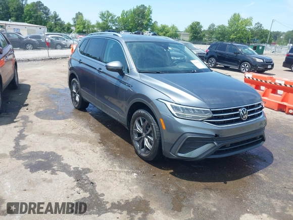 2023 Volkswagen Tiguan SE with VIN 3VV3B7AX3PM118743, listed as a IAAI auction lot 42291956 with 32,776 mi miles and . Bid and sale history available at DreamBid. Image 1.