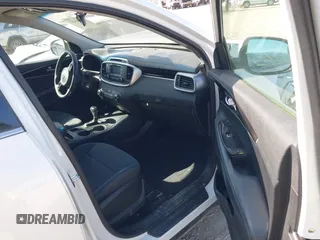 2017 Kia Sorento LX с VIN 5XYPGDA56HG191084, выставлен на аукционе IAAI как лот 42087432 с пробегом 74 159 миль миль и . История ставок и продаж доступна на DreamBid. Изображение 5.