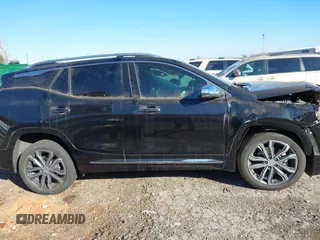 2019 GMC Terrain Denali with VIN 3GKALSEX8KL318441, listed as a IAAI auction lot 41371882 with 106,165 mi miles. Bid and sale history available at carsss.com. Image 13.