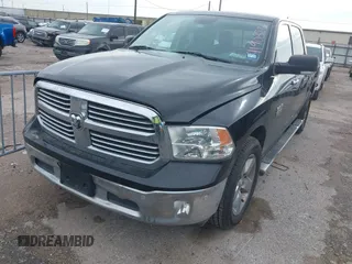 2015 Ram 1500 Lone Star z VIN 1C6RR6LG6FS676868, wystawiony jako IAAI lot #41903806 z przebiegiem 153 436 mil mil oraz . Historia ofert i sprzedaży dostępna na DreamBid. Obrazek 17.