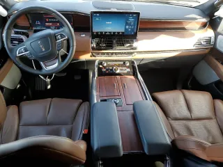 2023 Lincoln Navigator L Reserve with VIN 5LMJJ3LG6PEL00420, listed as a Copart auction lot 81053473 with 15,112 mi miles. Bid and sale history available at carsss.com. Image 8.