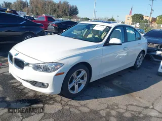 2013 BMW 3 Series 328i z VIN WBA3A5G51DNP22723, wystawiony jako IAAI lot #41723476 z przebiegiem 108 845 mil mil oraz . Historia ofert i sprzedaży dostępna na DreamBid. Obrazek 18.