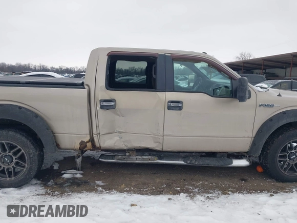 2009 Ford F-150 XL z VIN 1FTPW14VX9FA21926, wystawiony jako IAAI lot #41345691 z przebiegiem 251 446 mil mil oraz . Historia ofert i sprzedaży dostępna na DreamBid. Obrazek 13.