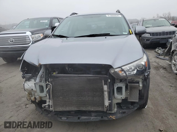 2017 Mitsubishi Outlander ES z VIN JA4AP3AU3HZ010087, wystawiony jako Copart lot #41060854 z przebiegiem 127 327 mil mil oraz Szkoda całkowita • Salvage title. Historia ofert i sprzedaży dostępna na DreamBid. Obrazek 5.