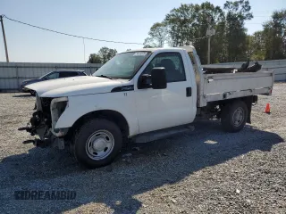 2014 Ford F-250 XL z VIN 1FDBF2A68EEB81473, wystawiony jako Copart lot #74416374 z przebiegiem 101 249 mil mil oraz Szkoda całkowita • Salvage title. Historia ofert i sprzedaży dostępna na DreamBid. Obrazek 1.