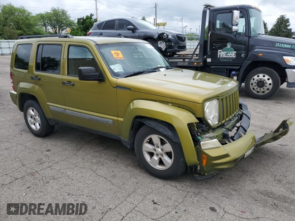 2012 Jeep Liberty Sport z VIN 1C4PJMAK4CW146311, wystawiony jako Copart lot #56643515 z przebiegiem 137 432 mil mil oraz Szkoda całkowita • Salvage title. Historia ofert i sprzedaży dostępna na DreamBid. Obrazek 4.