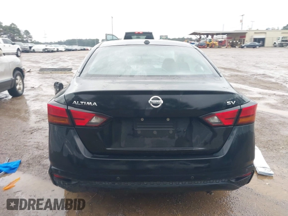2021 Nissan Altima 2.5 SV with VIN 1N4BL4DV0MN388455, listed as a IAAI auction lot 41447851 with 92,179 mi miles. Bid and sale history available at carsss.com. Image 17.