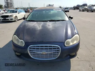 2002 Chrysler Concorde LXi z VIN 2C3HD36M32H142980, wystawiony jako Copart lot #58561584 z przebiegiem 72 271 mil mil oraz Czysty tytuł • Clean title. Historia ofert i sprzedaży dostępna na DreamBid. Obrazek 5.