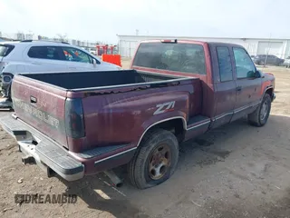 1997 Chevrolet Silverado 1500 with VIN 2GCEK19R5V1158174, listed as a IAAI auction lot 41461174 with 213,141 mi miles and . Bid and sale history available at DreamBid. Image 4.