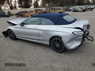 2019 Mercedes-Benz C 300 with VIN WDDWK8DB7KF927498, listed as a Copart auction lot 43358555 with 62,921 mi miles and Salvage Title. Bid and sale history available at carsss.com. Image 2.