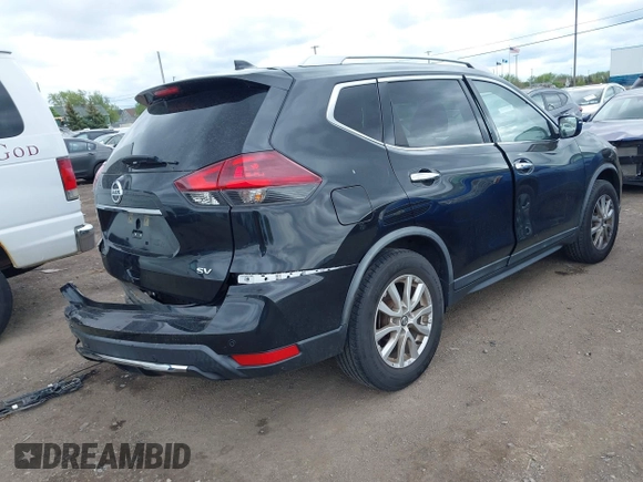 2020 Nissan Rogue SV z VIN KNMAT2MT0LP514535, wystawiony jako IAAI lot #42259711 z przebiegiem 63 339 mil mil oraz . Historia ofert i sprzedaży dostępna na DreamBid. Obrazek 4.