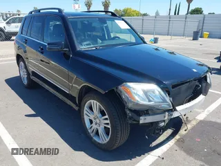 2013 Mercedes-Benz GLK 350 z VIN WDCGG8JB2DG108667, wystawiony jako IAAI lot #42291240 z przebiegiem 123 291 mil mil oraz . Historia ofert i sprzedaży dostępna na DreamBid. Obrazek 1.