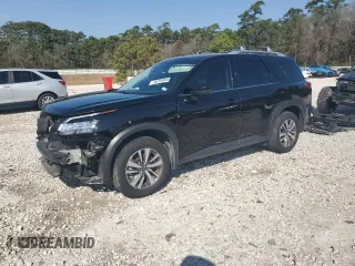 2023 Nissan Pathfinder SL z VIN 5N1DR3CA6PC235469, wystawiony jako Copart lot #46705945 z przebiegiem 23 406 mil mil oraz Czysty tytuł • Clean title. Historia ofert i sprzedaży dostępna na DreamBid. Obrazek 1.