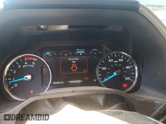 2017 Ford F-250 Lariat z VIN 1FT7W2BT6HEB84309, wystawiony jako Copart lot #57547225 z przebiegiem 150 467 mil mil oraz Szkoda całkowita • Salvage title. Historia ofert i sprzedaży dostępna na DreamBid. Obrazek 9.