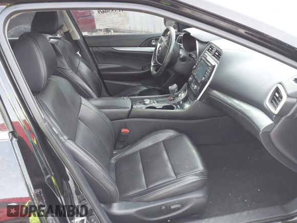 2018 Nissan Maxima SV with VIN 1N4AA6AP5JC384119, listed as a IAAI auction lot 41353069 with 97,136 mi miles. Bid and sale history available at carsss.com. Image 5.