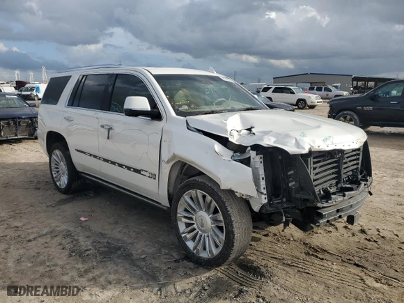 2018 Cadillac Escalade Platinum with VIN 1GYS4DKJXJR196594, listed as a Copart auction lot 84545204 with 102,462 mi miles and Salvage Title. Bid and sale history available at carsss.com. Image 4.