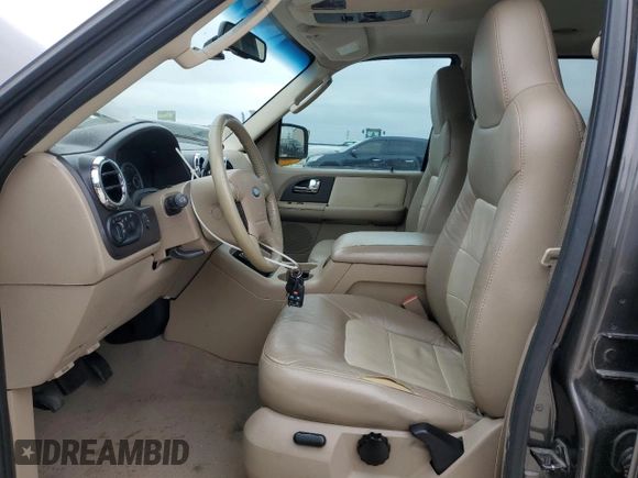 2006 Ford Expedition Eddie Bauer with VIN 1FMPU17586LA75297, listed as a Copart auction lot 45040385 with 180,847 mi miles and Clean Title. Bid and sale history available at carsss.com. Image 7.