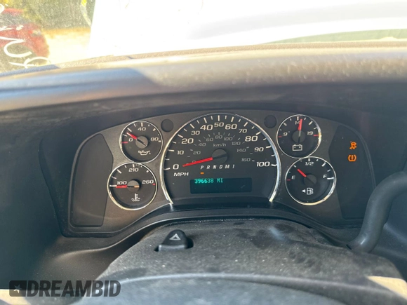 2014 Chevrolet Express Commercial z VIN 1GB0G2CG8E1143526, wystawiony jako Copart lot #75367264 z przebiegiem 396 638 mil mil oraz Czysty tytuł • Clean title. Historia ofert i sprzedaży dostępna na DreamBid. Obrazek 8.