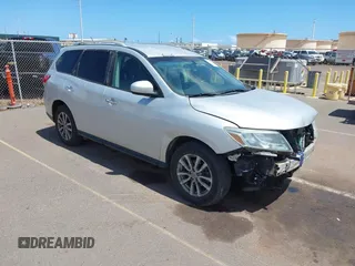 2016 Nissan Pathfinder SV with VIN 5N1AR2MN9GC615324, listed as a IAAI auction lot 42184115 with 67,673 mi miles. Bid and sale history available at carsss.com. Image 1.