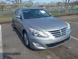 2013 Hyundai Genesis 3.8L with VIN KMHGC4DD1DU212989, listed as a IAAI auction lot 41893339 with 138,074 mi miles. Bid and sale history available at carsss.com. Image 1.