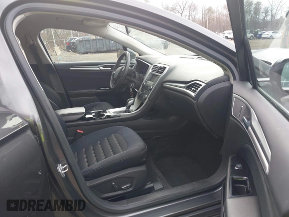2015 Ford Fusion SE with VIN 3FA6P0H79FR218296, listed as a IAAI auction lot 41834928 with 233,826 mi miles. Bid and sale history available at carsss.com. Image 5.