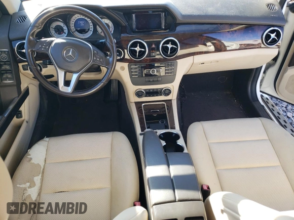 2013 Mercedes-Benz GLK 250 with VIN WDCGG0EB1DG097642, listed as a Copart auction lot 88470495 with 146,961 mi miles and Clean Title. Bid and sale history available at DreamBid. Image 8.