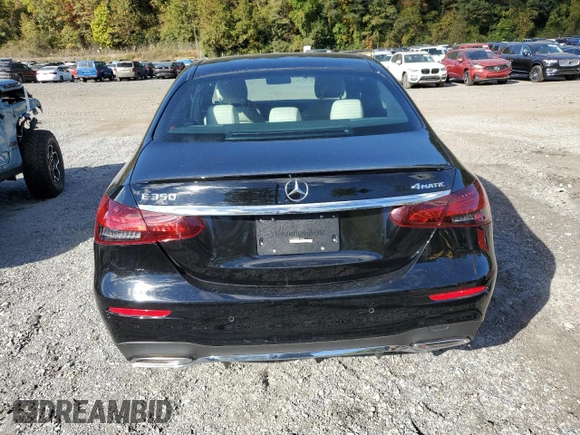 2023 Mercedes-Benz E 350 with VIN W1KZF8EB5PB132464, listed as a Copart auction lot 44627685 with 2,776 mi miles and Salvage Title. Bid and sale history available at DreamBid. Image 6.