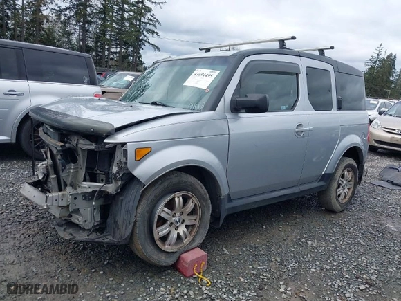 2008 Honda Element EX with VIN 5J6YH28788L019103, listed as a IAAI auction lot 41691495 with 247,286 mi miles. Bid and sale history available at carsss.com. Image 2.