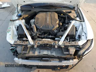 2022 Genesis G70 3.3T with VIN KMTG54TE0NU082165, listed as a Copart auction lot 68529454 with 33,500 mi miles and Salvage Title. Bid and sale history available at carsss.com. Image 11.
