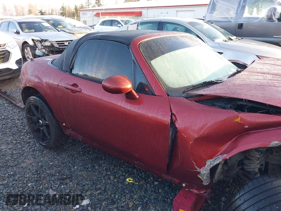 2006 Mazda MX-5 Miata Grand Touring with VIN JM1NC25F260122129, listed as a IAAI auction lot 41227010 with 170,780 mi miles and . Bid and sale history available at DreamBid. Image 14.