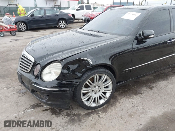 2007 Mercedes-Benz E 350 with VIN WDBUF87X77X215456, listed as a IAAI auction lot 41974055 with 106,164 mi miles and . Bid and sale history available at carsss.com. Image 6.