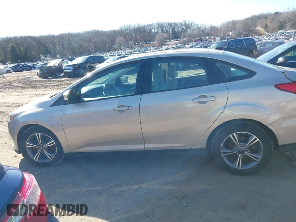 2018 Ford Focus SE with VIN 1FADP3FE8JL256698, listed as a IAAI auction lot 41757179 with 118,498 mi miles. Bid and sale history available at carsss.com. Image 14.