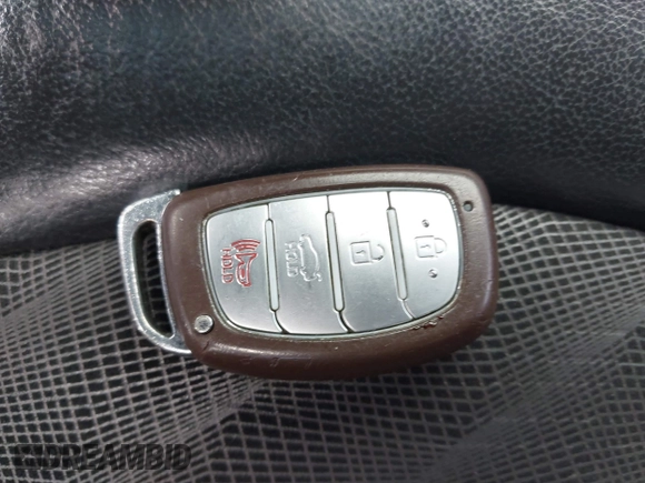2015 Hyundai Sonata Sport with VIN 5NPE34AF9FH110094, listed as a IAAI auction lot 42142628 with 77,603 mi miles and . Bid and sale history available at DreamBid. Image 11.