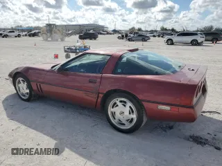 1988 Chevrolet Corvette z VIN 1G1YY2185J5120174, wystawiony jako Copart lot #44314235 z przebiegiem 85 341 mil mil oraz Nie do naprawy • Non repairable. Historia ofert i sprzedaży dostępna na DreamBid. Obrazek 2.