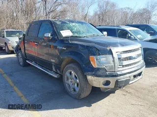 2013 Ford F-150 XL z VIN 1FTFW1ET2DFC73784, wystawiony jako IAAI lot #41719706 z przebiegiem 346 809 mil mil oraz . Historia ofert i sprzedaży dostępna na DreamBid. Obrazek 1.