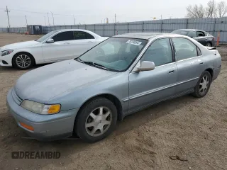 1995 Honda Accord EX with VIN 1HGCD5669SA086014, listed as a Copart auction lot 78290894 with 175,897 mi miles and Salvage Title. Bid and sale history available at DreamBid. Image 1.