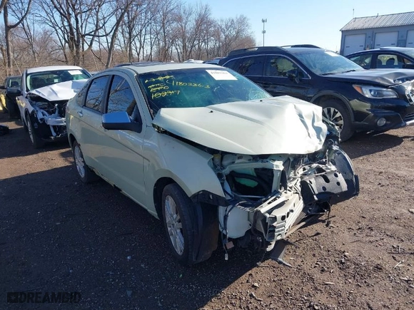 2010 Ford Focus SEL with VIN 1FAHP3HN4AW154229, listed as a IAAI auction lot 41803363 with 183,869 mi miles. Bid and sale history available at carsss.com. Image 1.