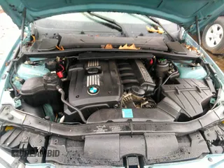 2007 BMW 3 Series 328i z VIN WBAWL13587PX15752, wystawiony jako IAAI lot #41819716 z przebiegiem Nie podano mil oraz . Historia ofert i sprzedaży dostępna na DreamBid. Obrazek 10.