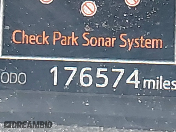 2015 Toyota Highlander Limited with VIN 5TDDKRFH0FS097834, listed as a IAAI auction lot 42401273 with 176,574 mi miles and . Bid and sale history available at DreamBid. Image 15.